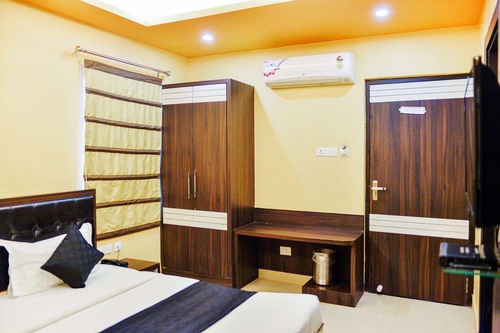 Hotel Janki International By Keymagics Varanasi Eksteriør billede