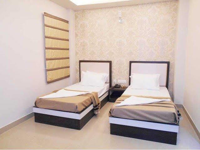 Hotel Janki International By Keymagics Varanasi Eksteriør billede