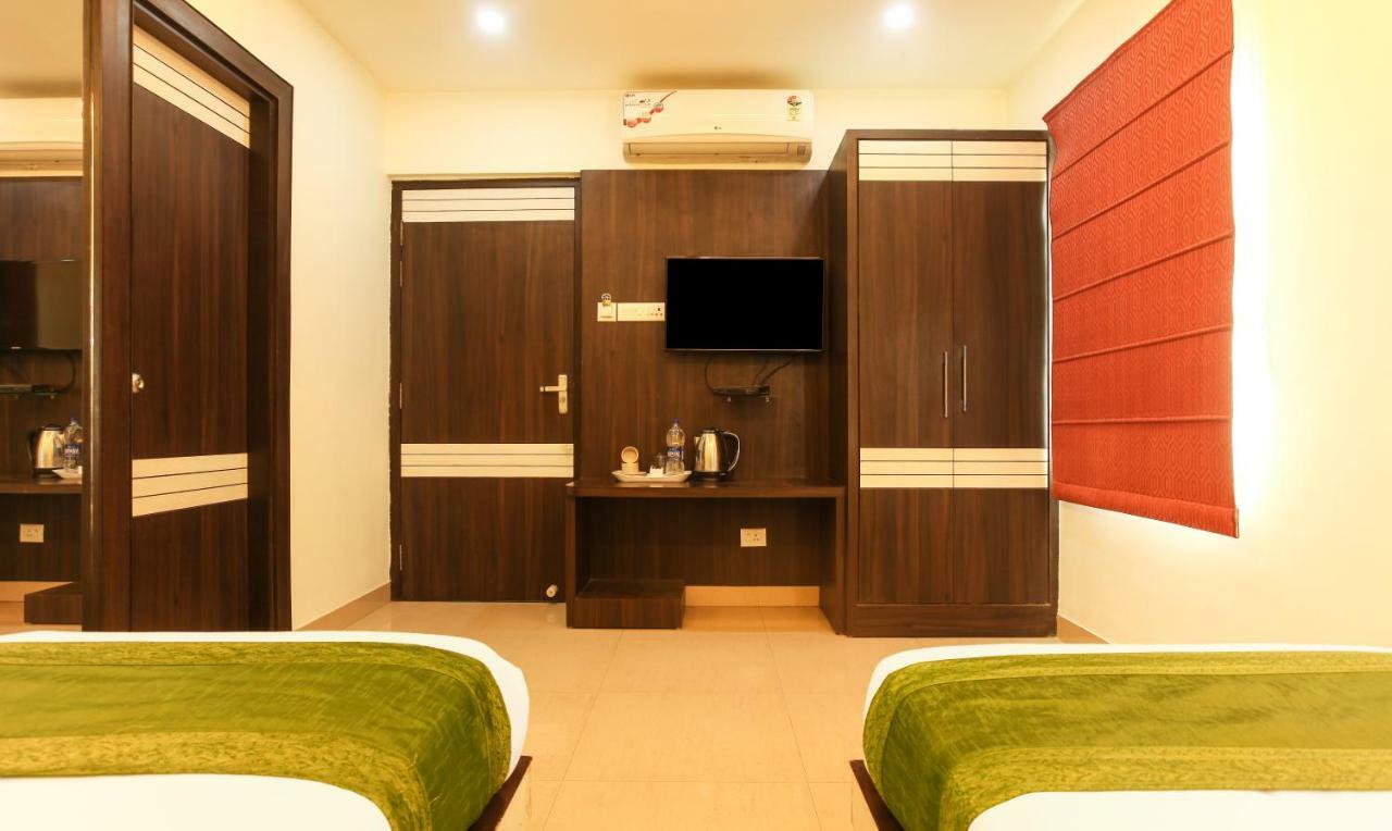 Hotel Janki International By Keymagics Varanasi Eksteriør billede